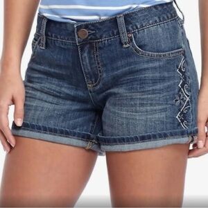 NWT Red camel embroidered jean shorts‎